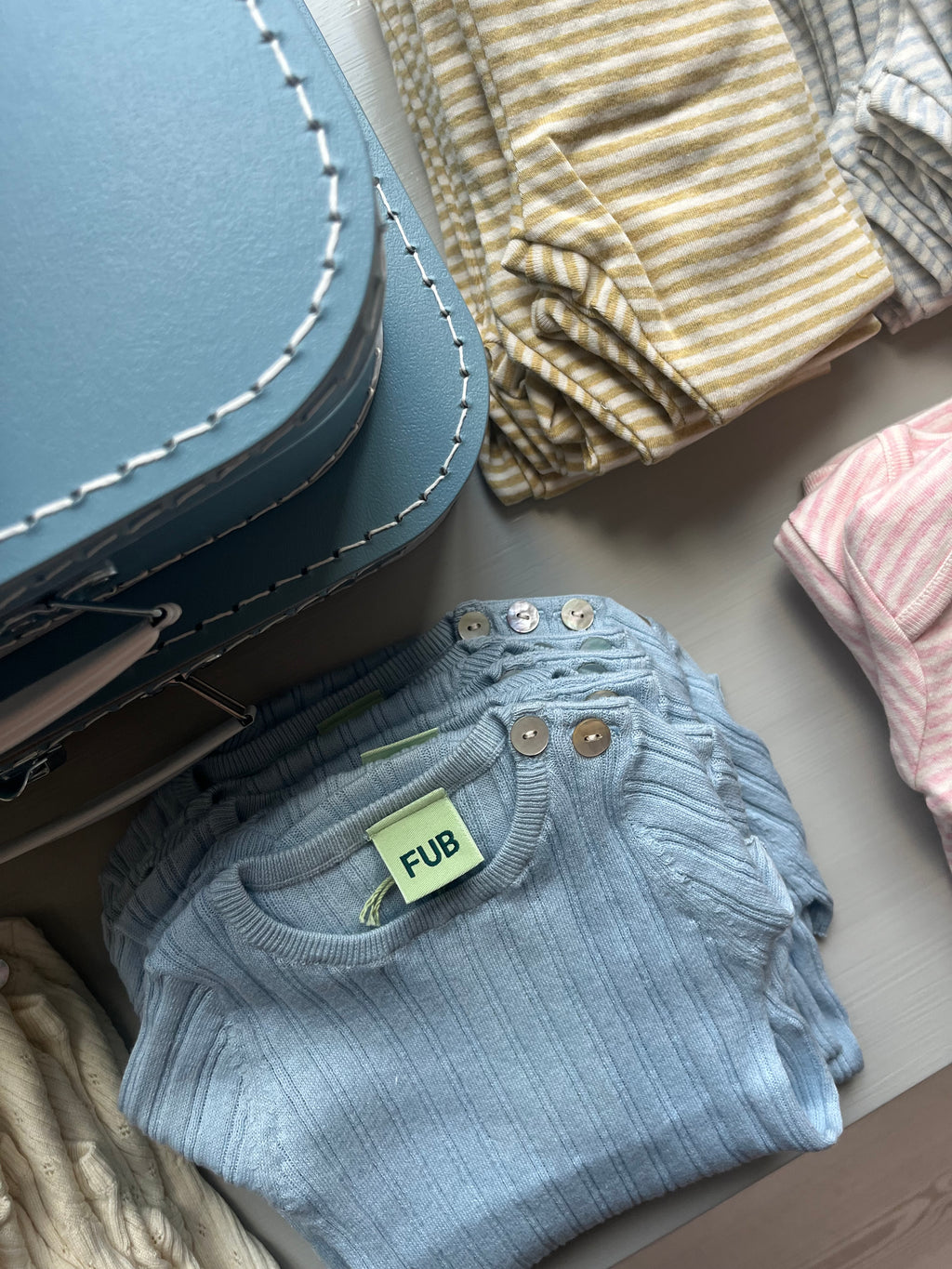 Baby rib body kortærmet - Pale blue