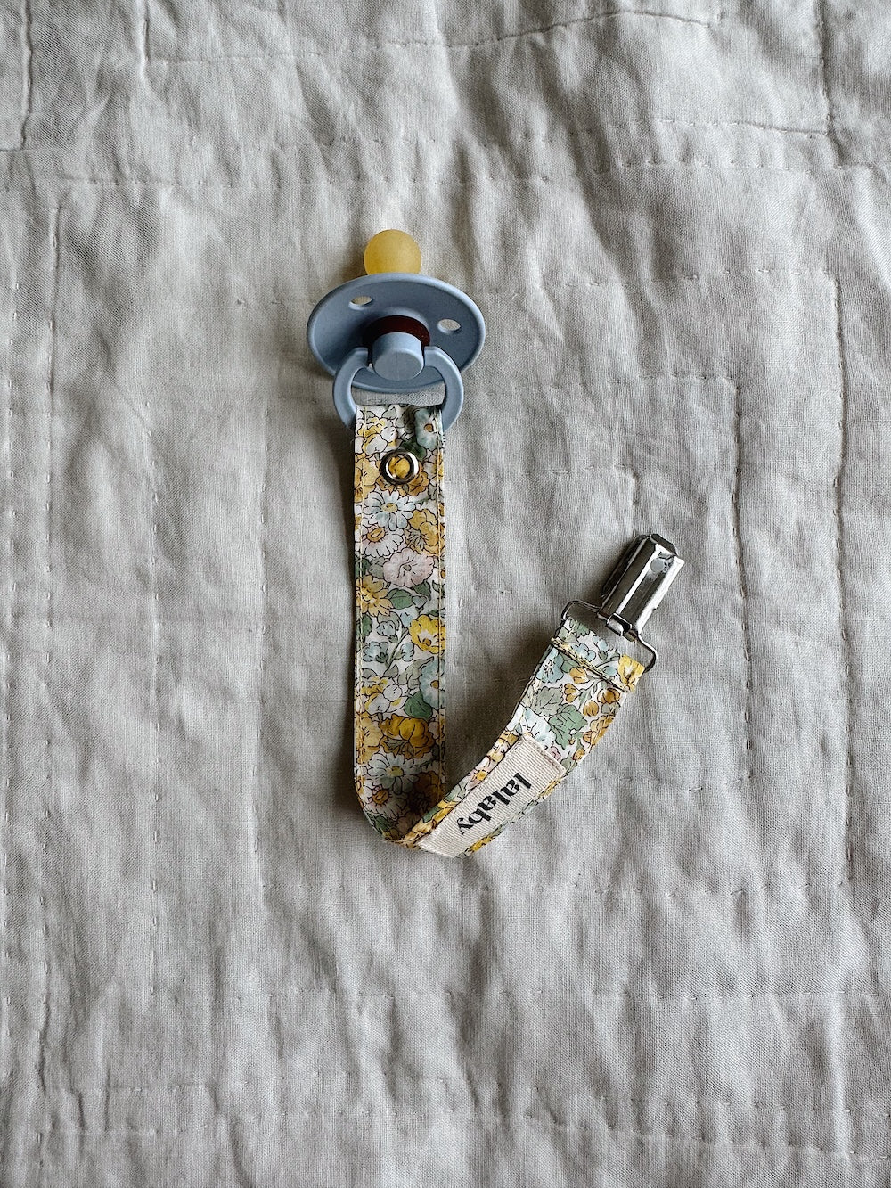Pacifier clip - Sunkissed