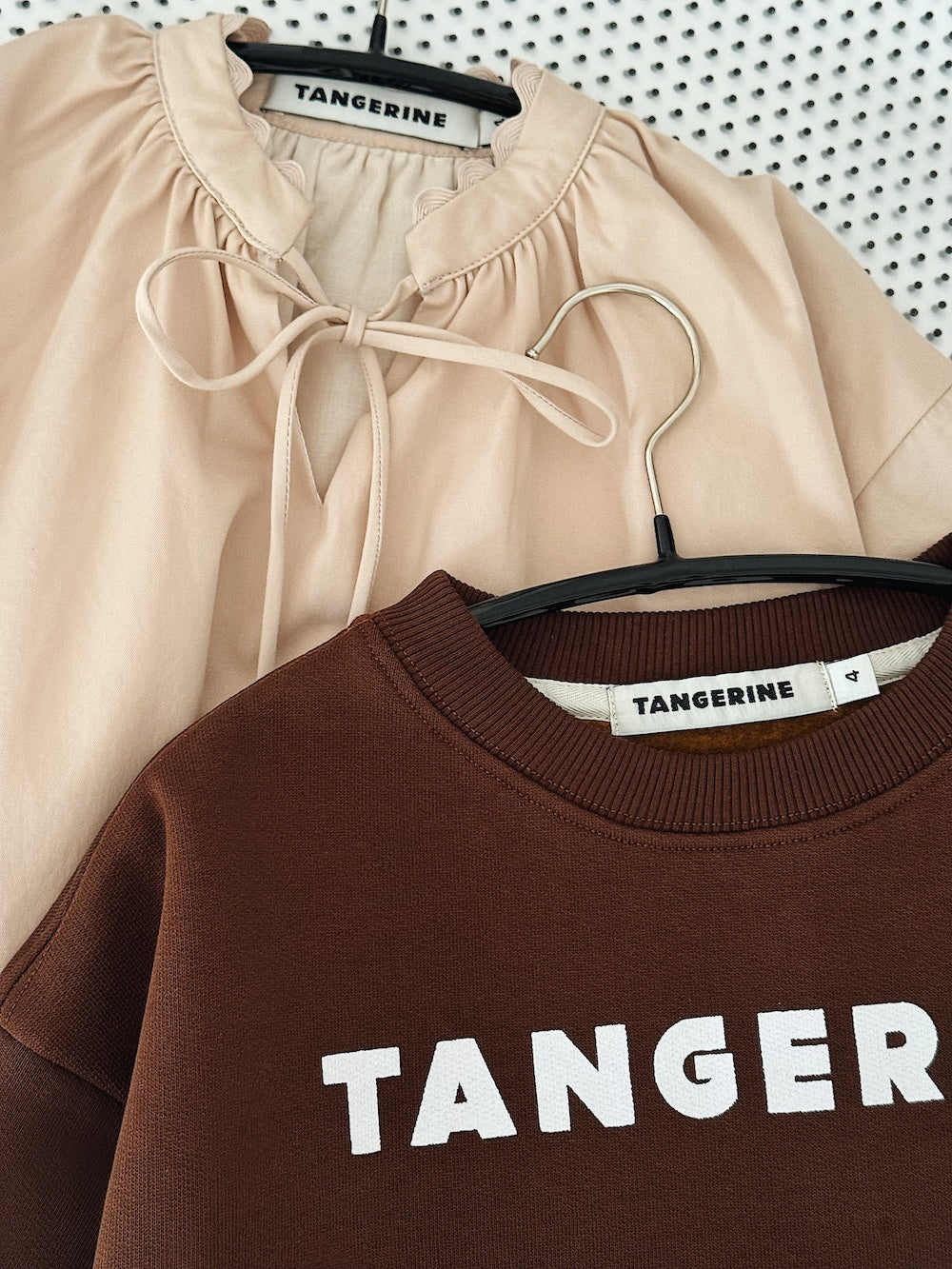 Tangerine Sweatshirt med print - Brun