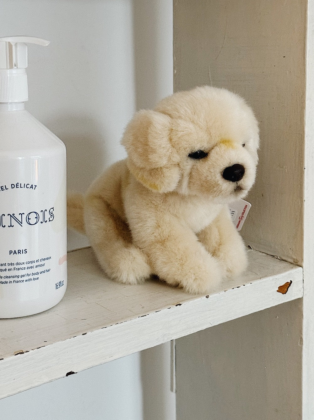 Siddende hund - Natur 15 cm