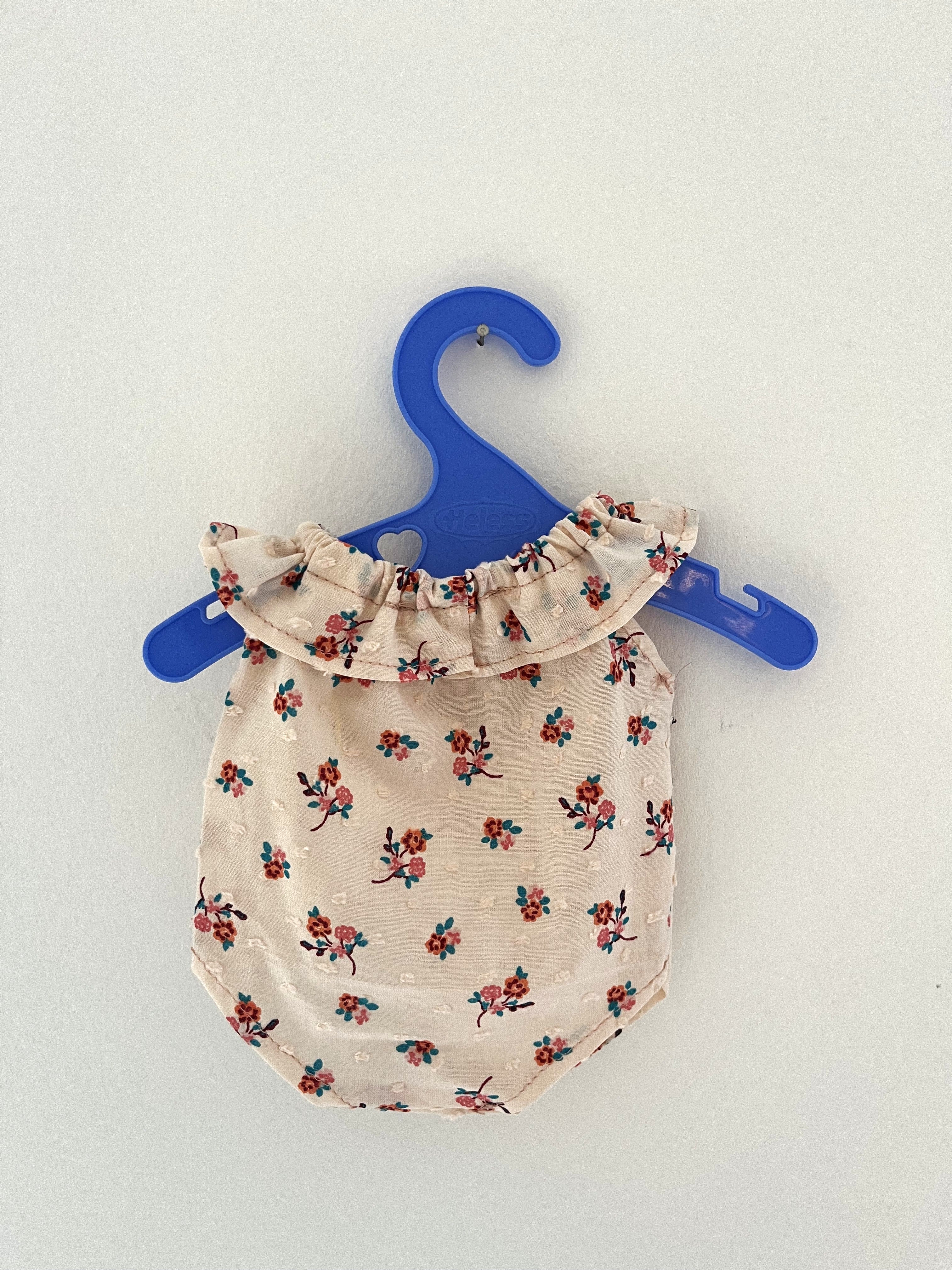 Dukkedragt - Rosa med blomster