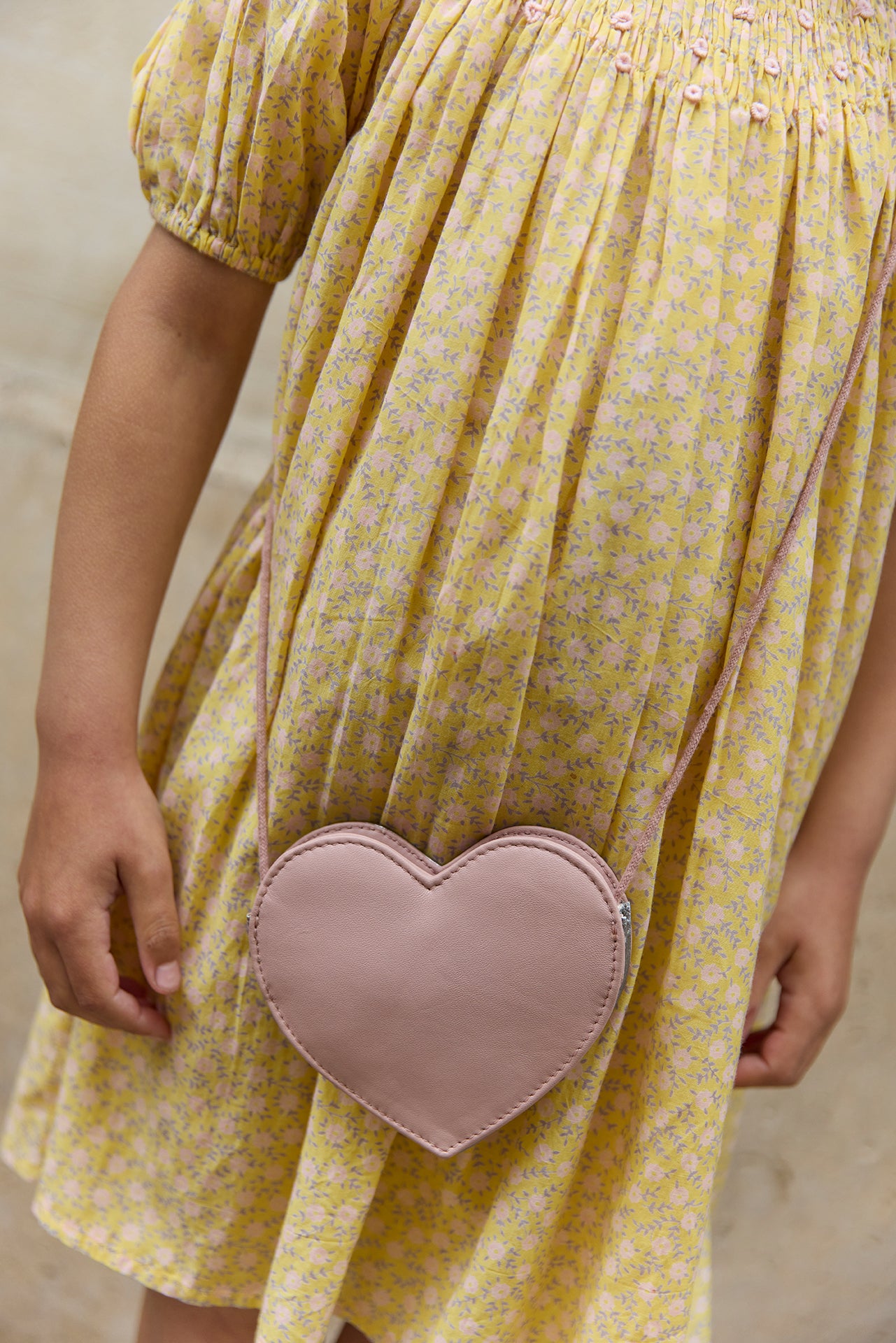 Nala kjole - Gul med blomster